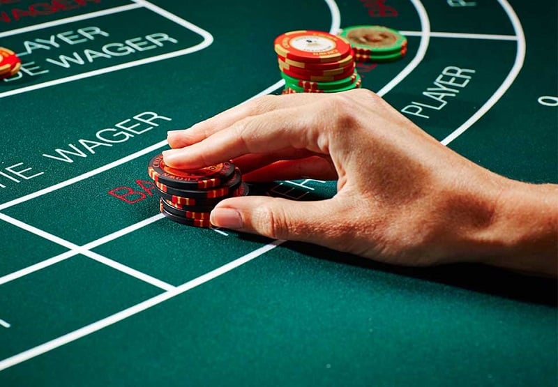 Chiến lược chơi Baccarat thắng lớn tại 8XBET